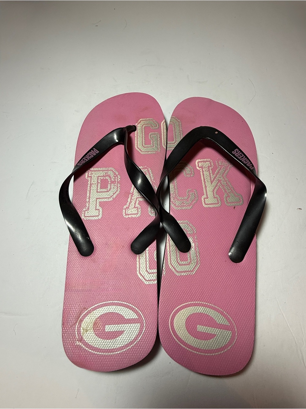 Green Bay Packers Pink/Black “Go Pack Go” Women’s Flip Flops Size 10-11